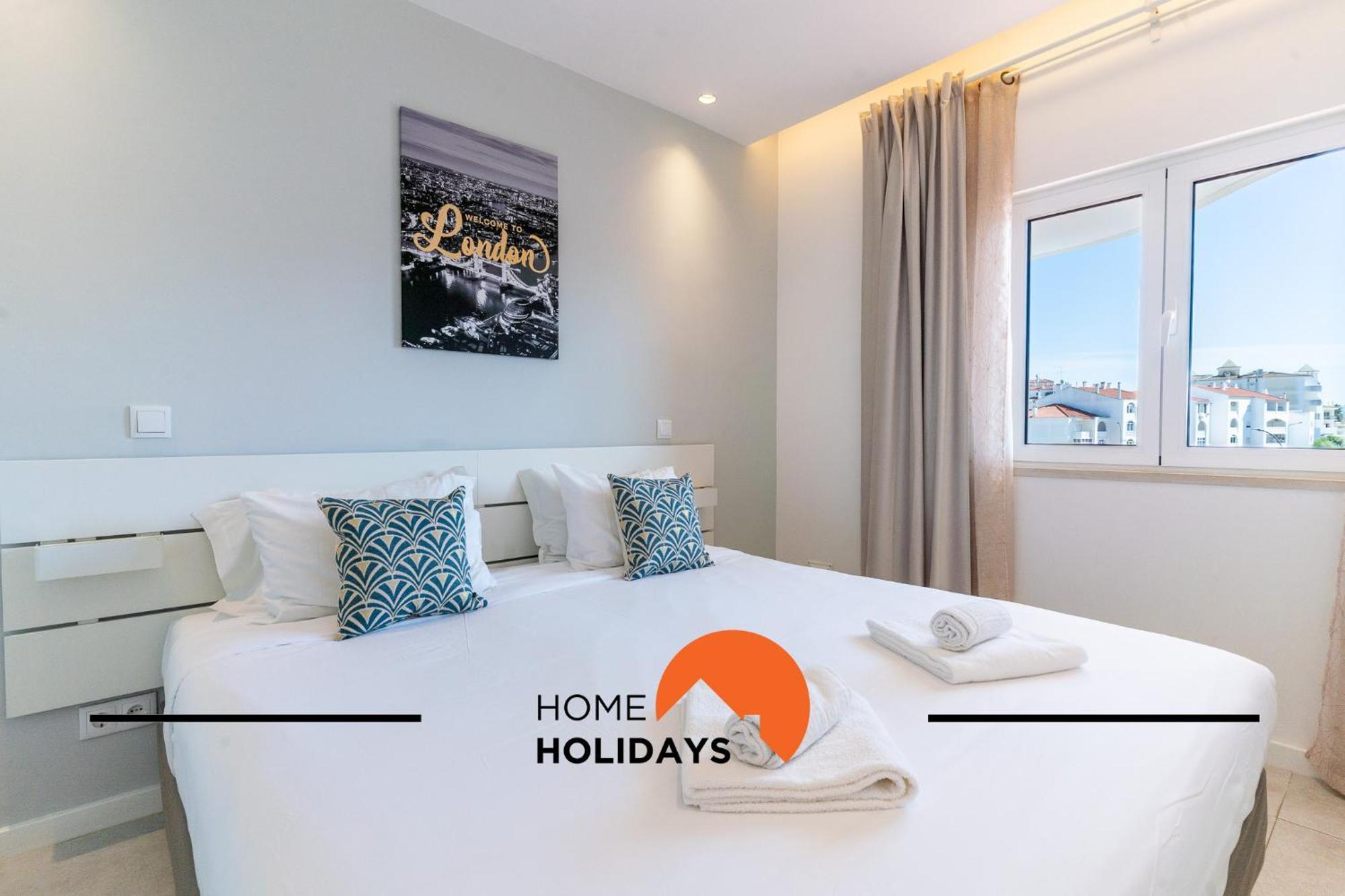 #309 Marine By Holidays Apartment *